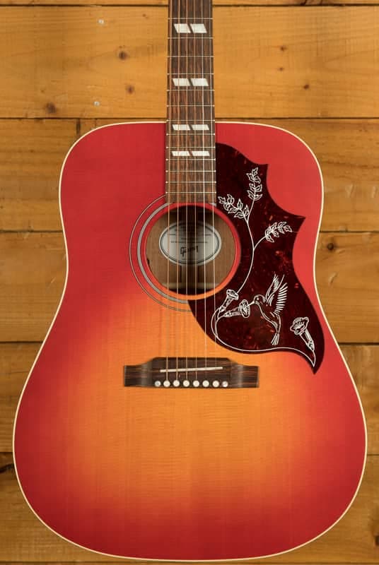 Gibson Hummingbird Special | Satin Vintage Cherry Sunburst
