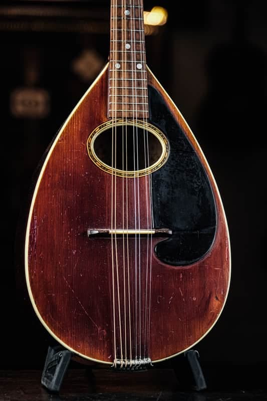 1927 Levin Model 410 Mandolin wine red