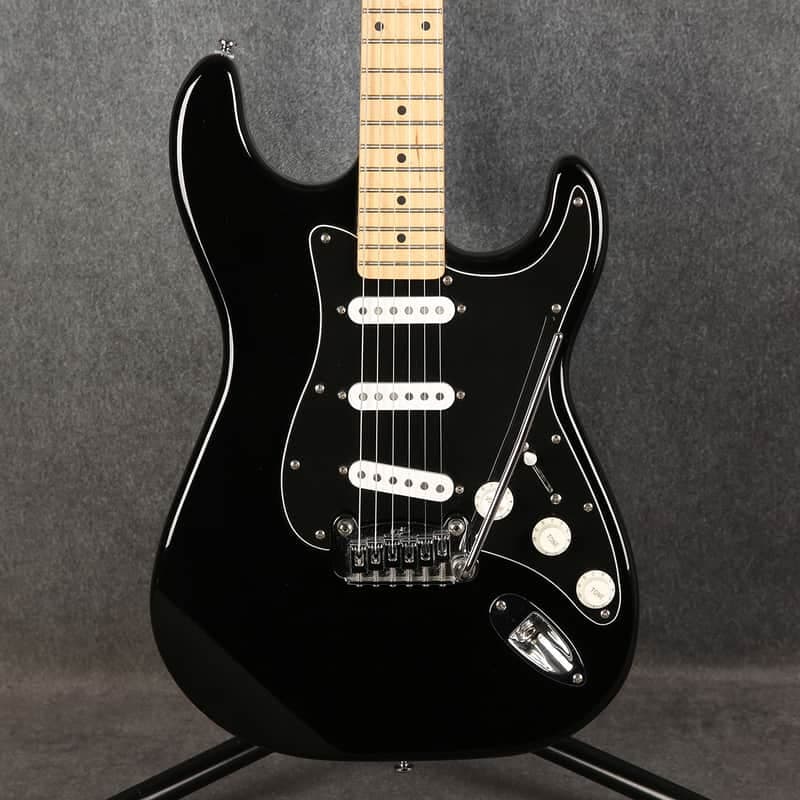 G&L Tribute Series Legacy - Black - 2nd Hand (170986)