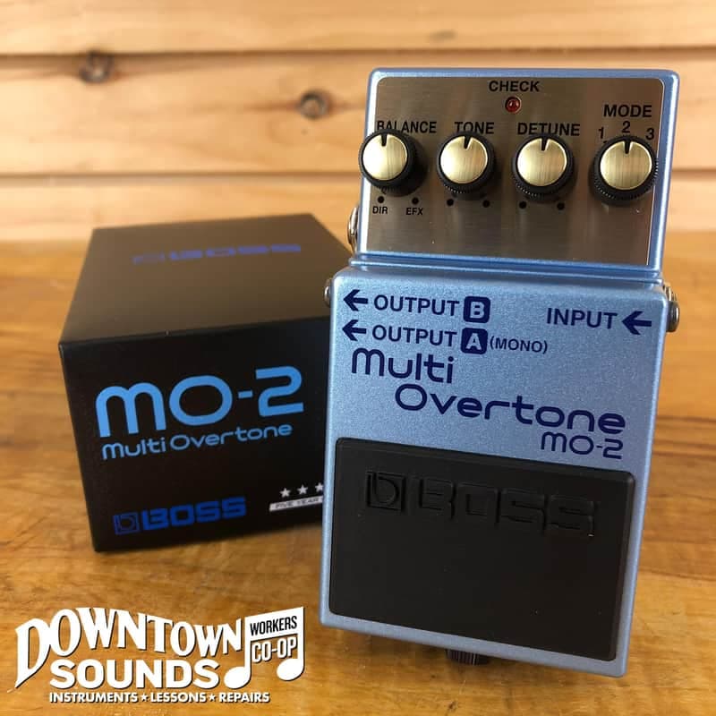 Boss MO-2 Multi Overtone Pedal