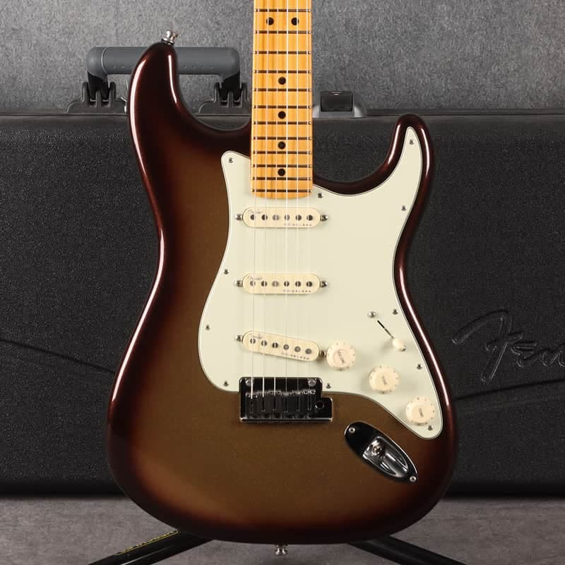 Fender American Ultra Stratocaster - Mocha Burst - 2nd Hand
