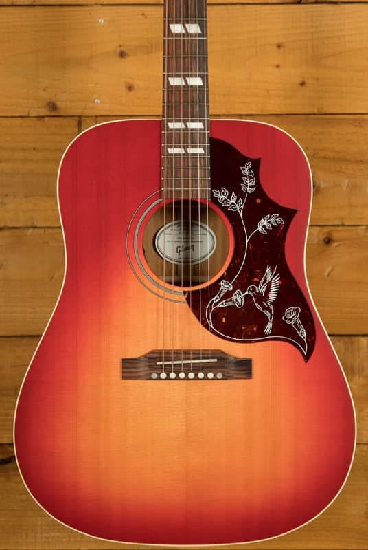 Gibson Hummingbird Special | Satin Vintage Cherry Sunburst
