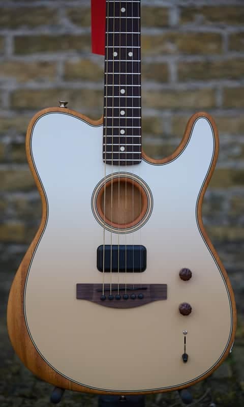 Fender FINNEAS Signature Acoustasonic Player Telecaster - Cappuccino Fade