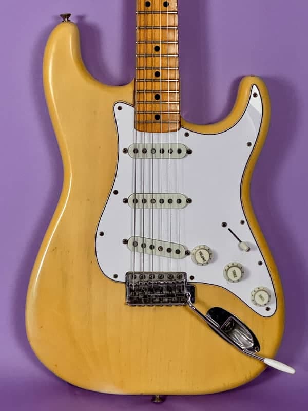 Fender Stratocaster 1975 - Blonde