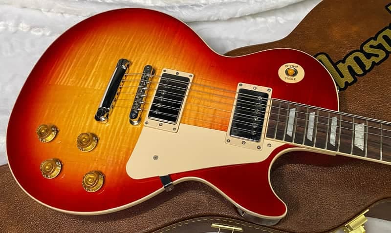 NEW ! Gibson Les Paul Standard '50s - Heritage Cherry Sunburst - Only 9.2 lbs - Authorized Dealer - G07265