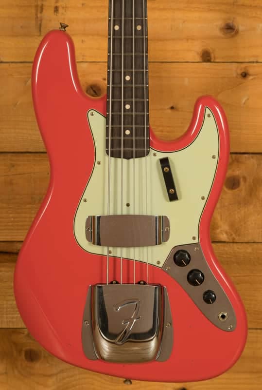 Fender Custom Shop 62 Jazz Bass - Journeyman Relic Fiesta Red