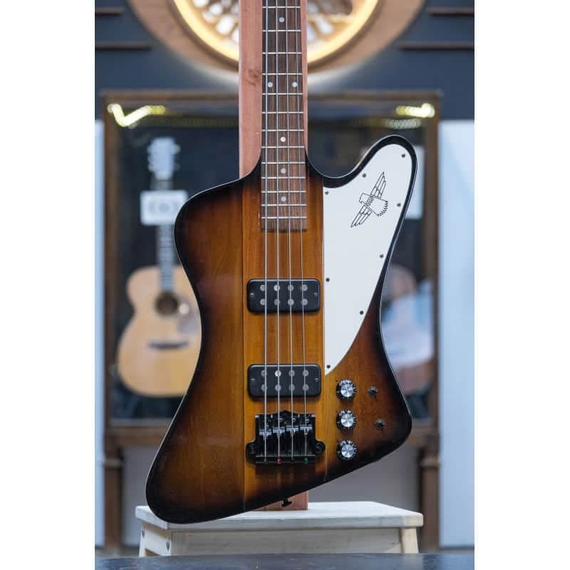 2015 Gibson Thunderbird vintage sunburst