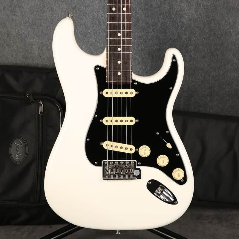 Fender American Performer Stratocaster - Arctic White - 2nd Hand (169545)