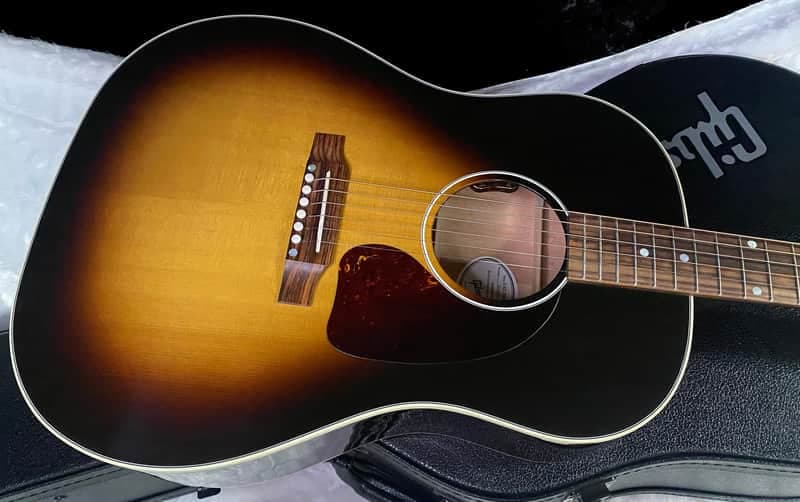 NEW! Gibson J-45 Standard Acoustic Electric Guitar - Vintage Sunburst - Authorized Dealer - 4.4lbs - G07087