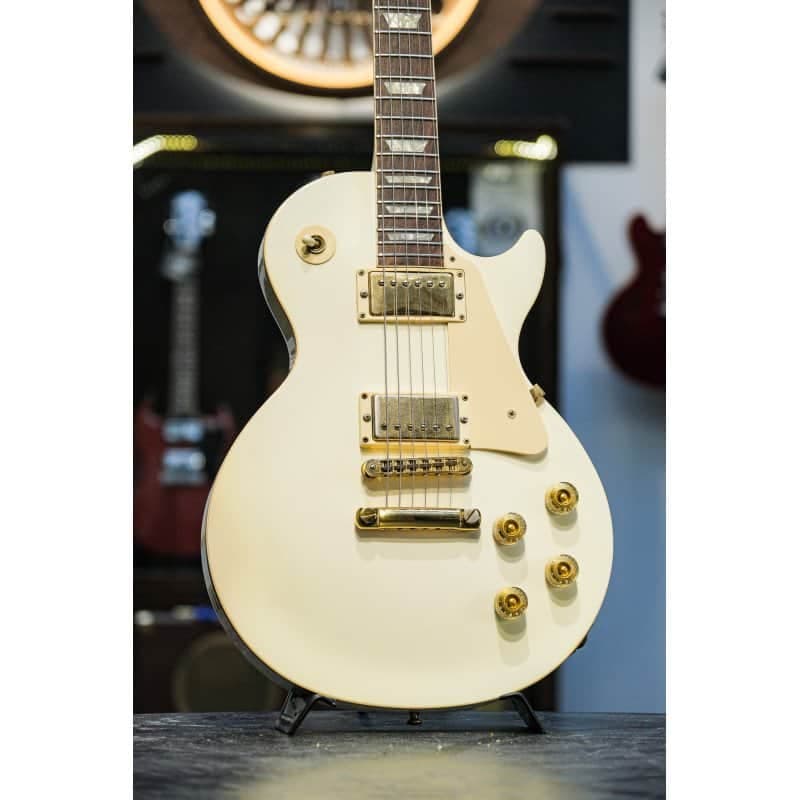 1988 Gibson Les Paul Standard alpine white