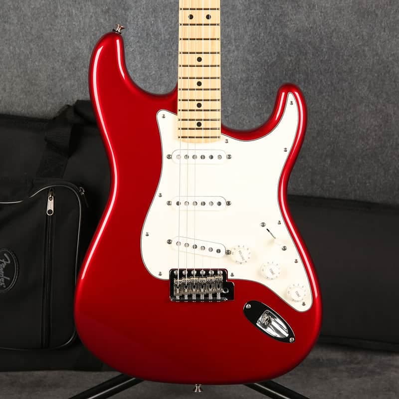 Fender American Special Stratocaster - Candy Apple Red - 2nd Hand