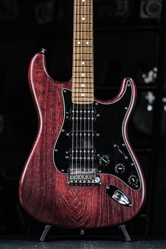 2012 Fender American Standard Hand Stained Ash Stratocaster HSH wine red