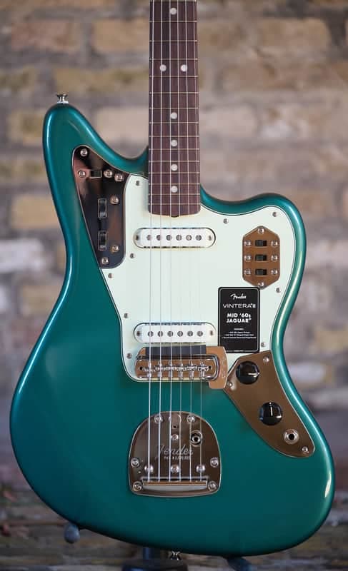 Fender Vintera® III Mid '60s Jaguar® - Sherwood Green Metallic