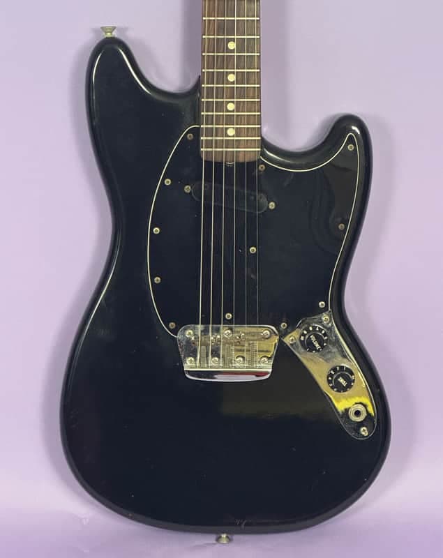 Fender Musicmaster 1977 - Black