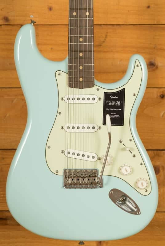 Fender Vintera II Road Worn '60s Stratocaster - Rosewood - Sonic Blue