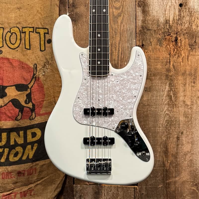 Fender Flagship Tokyo Edition Jazz Bass 2025