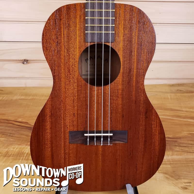 Makala Classic Baritone Ukulele MKB2006
