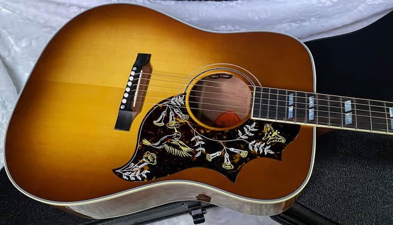 NEW! Gibson Custom Shop Hummingbird Koa/Carpathian Spruce Acoustic-Electric Guitar - Honeyburst - 4.55lbs - Authorized Dealer! G06406