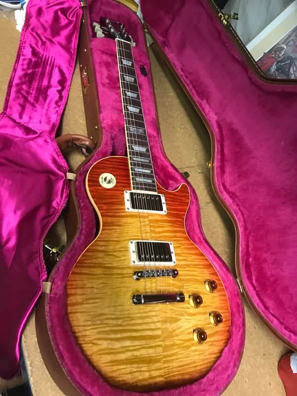 GIBSON CUSTOM SHOP LES PAUL SIGNATURE 21 of 30 1992 - Cherry Sunburst Flame