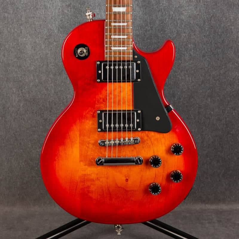 Epiphone Les Paul Studio - Cherry Sunburst - 2nd Hand