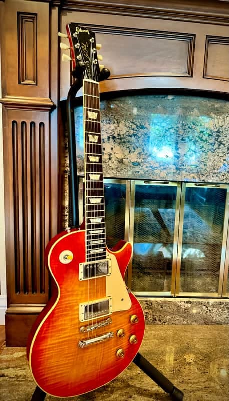 1982 Gibson Les Paul - Rare 'Jimmy Wallace' Edition in Flamy Cherry Sunburst