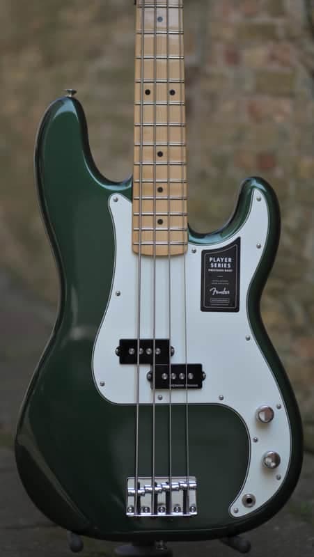 Fender Limited Edition Player Precision Bass®, Maple Fingerboard - British Racing Green