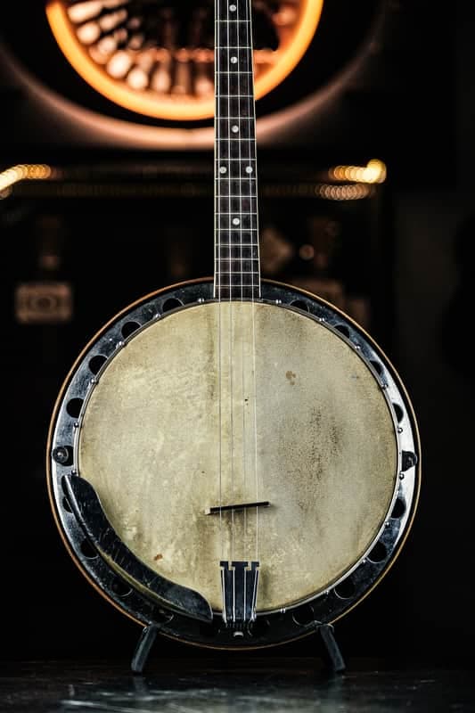 1928 Levin Model T 175 Tenor Banjo