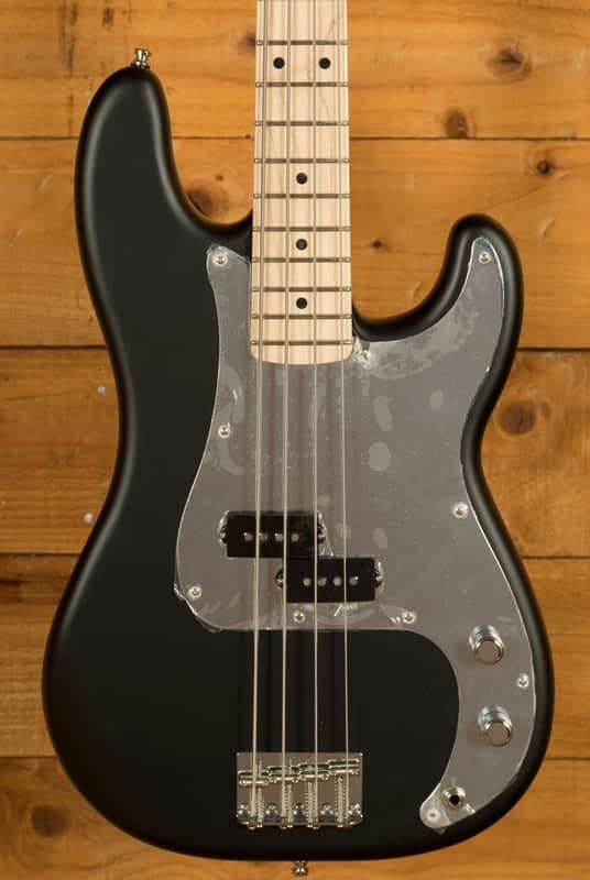 Fender Limited Edition Iron Maiden Steve Harris Signature Precision Bass - Maple - Satin Black