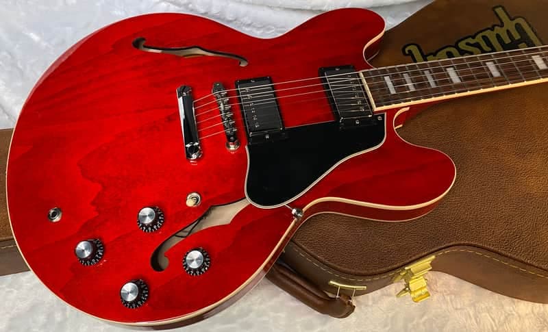 NEW ! Gibson ES-335 60s Semi-Hollowbody Electric Guitar - Sixties Cherry - Authorized Dealer - 8.7 lbs - G07037