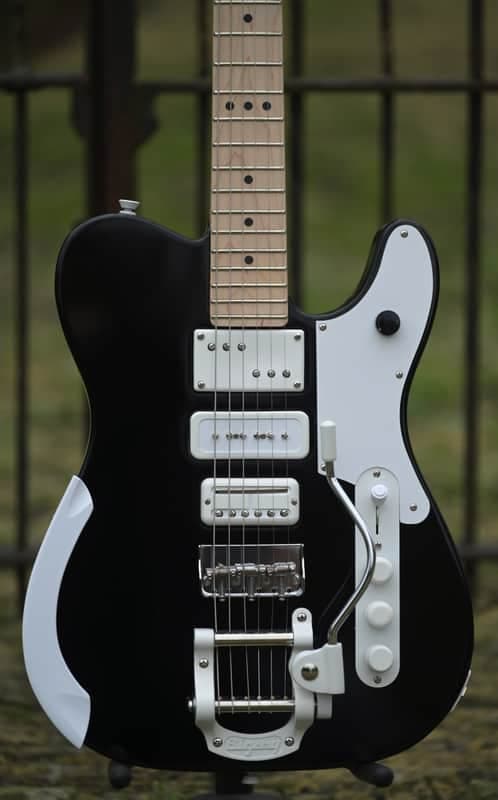 Fender Jack White Triplecaster™ Telecaster® - Black - Pre Order
