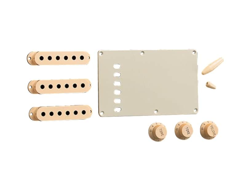 Fender Stratocaster Accessory Kit