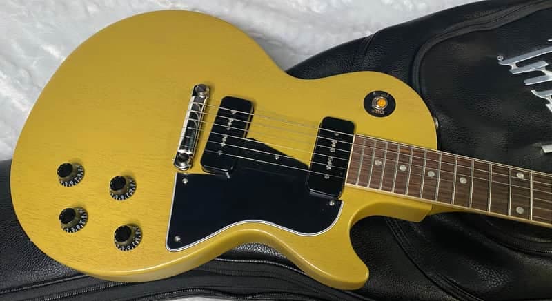 NEW ! Gibson Les Paul Special Faded - Satin TV Yellow - 7.6 lbs - Authorized Dealer - G06904