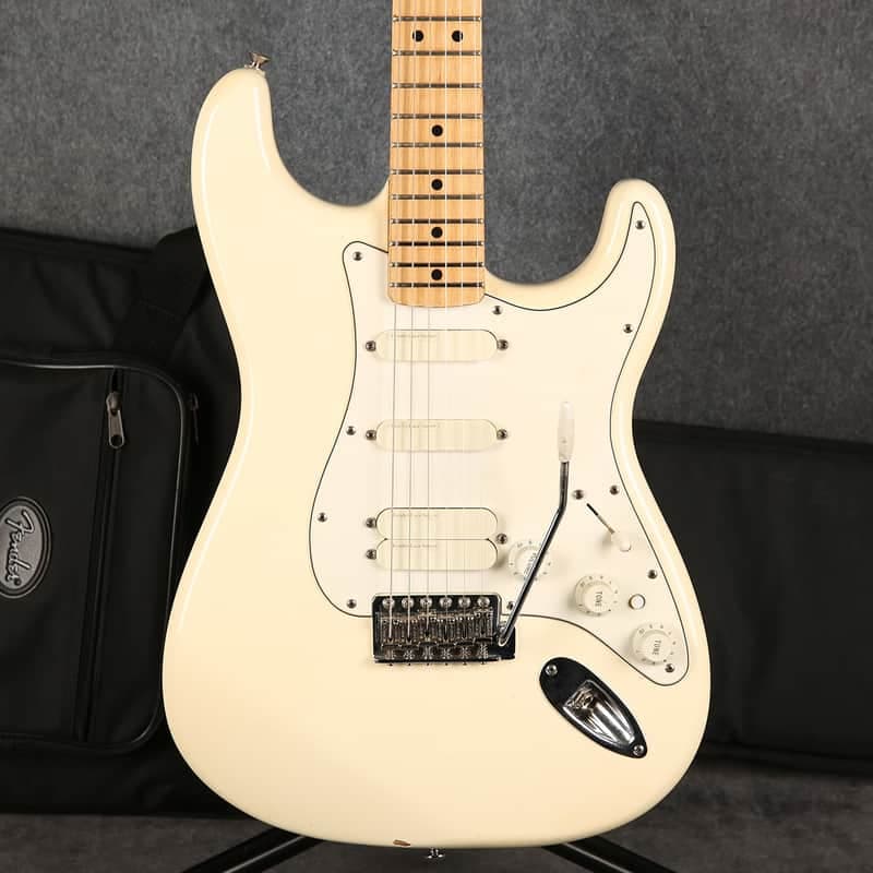 Fender Mexican Standard Stratocaster - Arctic White - 2nd Hand (165797)