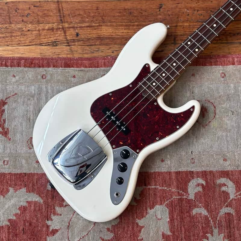 2015 Fender '60s Jazz Bass - Olympic White