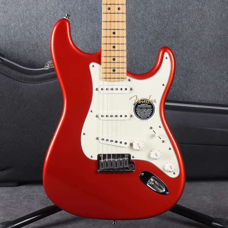 Fender American Standard Stratocaster - 2002 - Chrome Red - 2nd Hand
