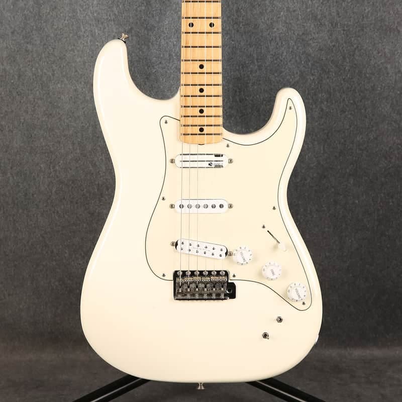 Fender Ed O Brien Sustainer Stratocaster - Olympic White - 2nd Hand