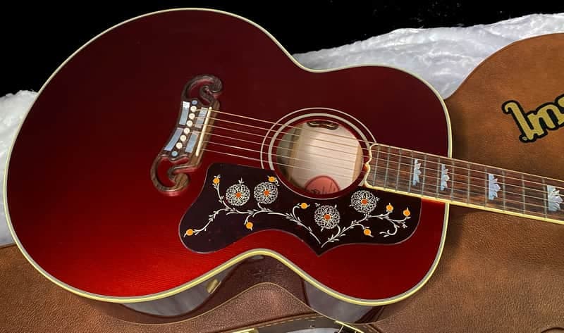 NEW! ! Gibson Custom Acoustic SJ-200 Custom Shop Acoustic-Electric Guitar - Burgundy Mist - Authorized Dealer - 4.9 lbs - G07805
