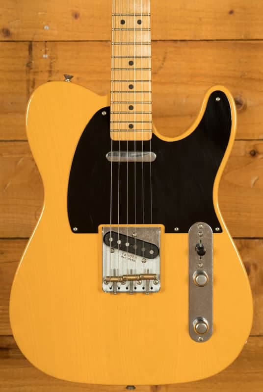Fender 75th Anniversary Vintera II Road Worn 1951 Telecaster - Maple - Butterscotch Blonde