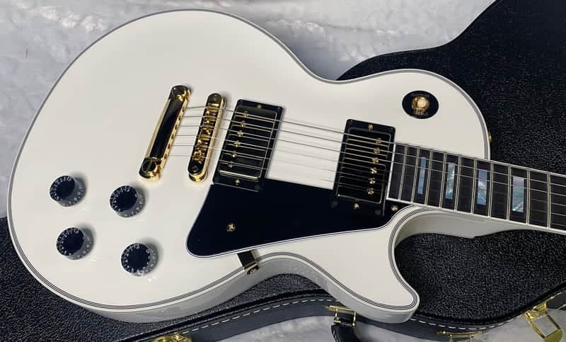 NEW! Gibson Les Paul Custom - Alpine White - Ebony Board - Authorized Dealer - 10lbs - G06473