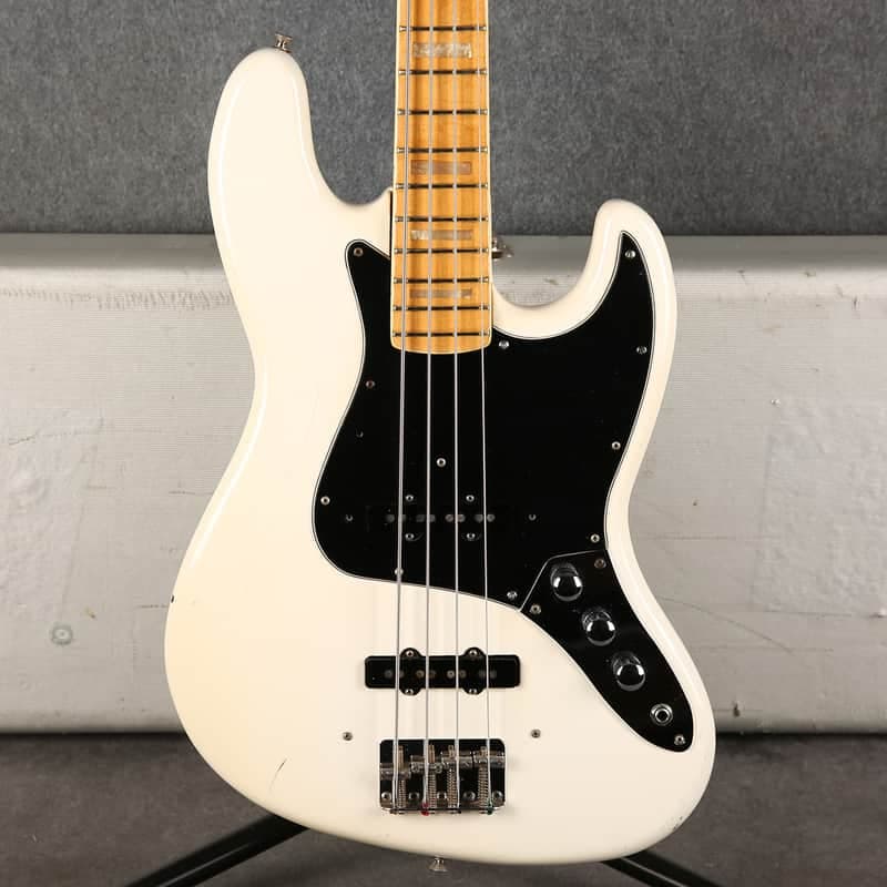 Fender Jazz Bass - 1977 - Refin White - 2nd Hand