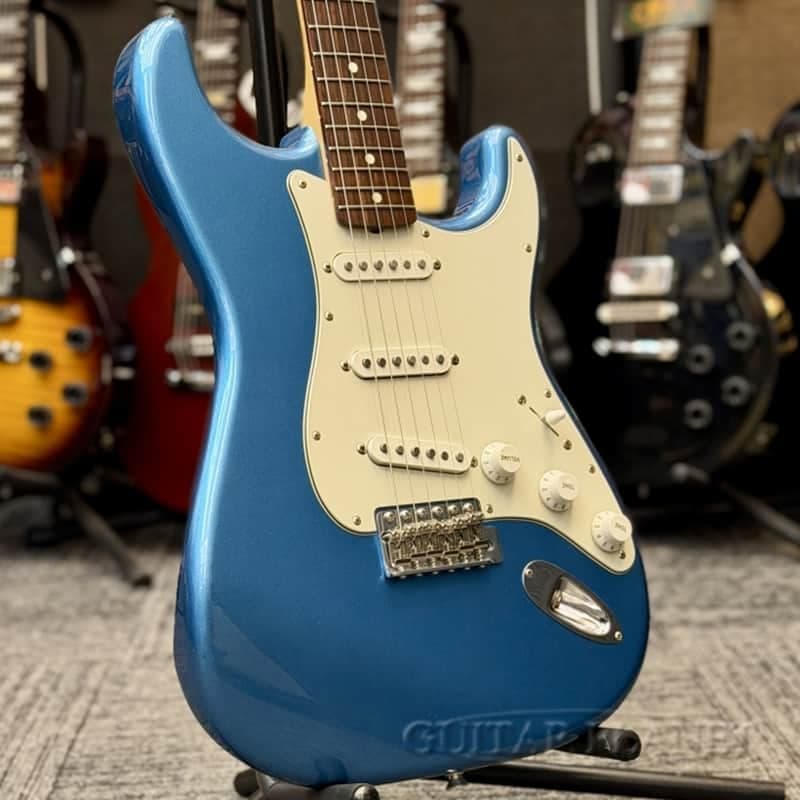 Fender Made In Japan Traditional II 60s Stratocaster 2023 - Lake Placid Blue