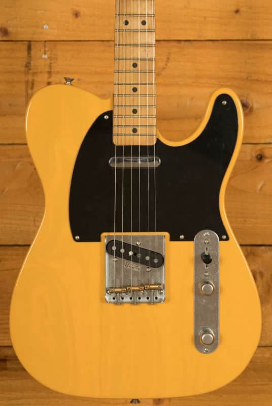 Fender 75th Anniversary Vintera II Road Worn 1951 Telecaster - Maple - Butterscotch Blonde