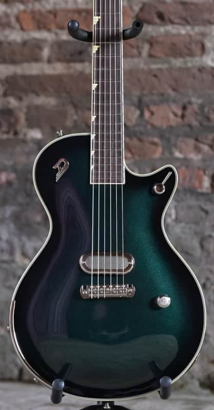 Duesenberg Alliance Series Jeff Darosa - Catalina Green Burst(1)