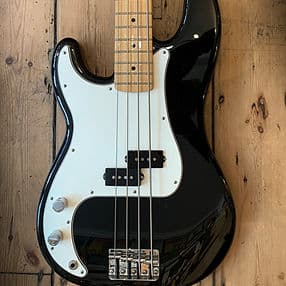 2018 Fender MIM Standard Precision bass Left Handed