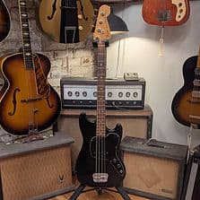 1976 Fender Musicmaster Bass